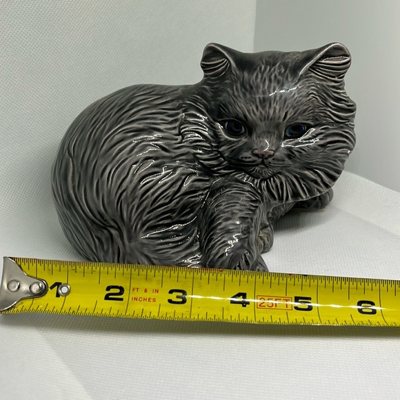 Ceramic cat with blue eyes - Picture 6 of 7